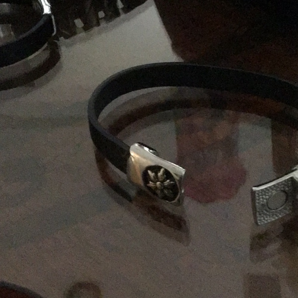 Bracelet - Picture 3 of 3